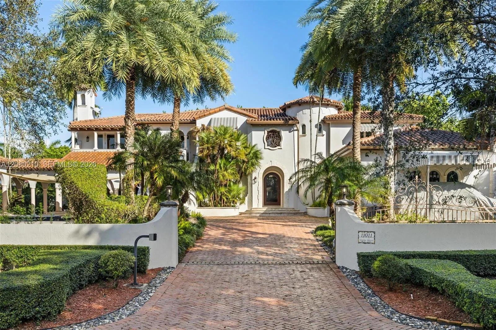 En Venta 11011 Marin Street, Coral Gables, FL 33156, Coral Gables, FL 33156