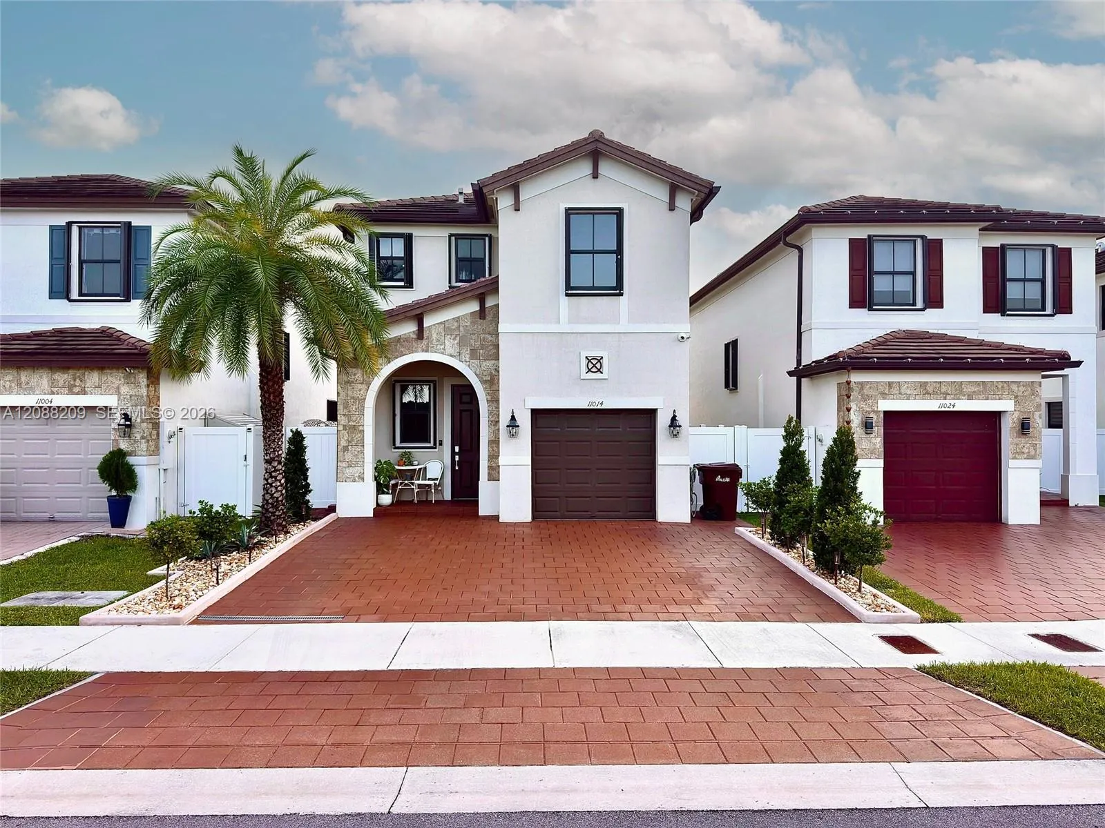 En Venta 11014 W 35th Lane, Hialeah, FL 33018, Hialeah, FL 33018