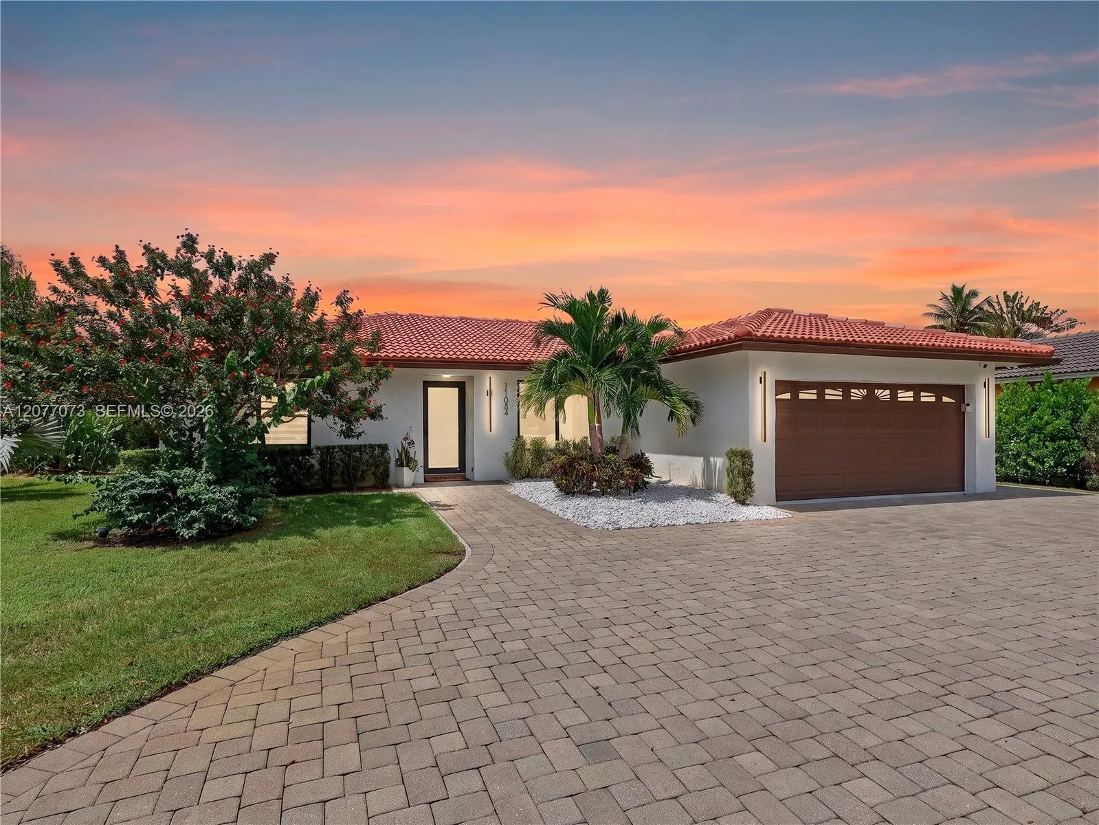Foto de propiedad en 11033 NW 19th Street, Coral Springs, FL 33071 Coral Springs con MLS# 