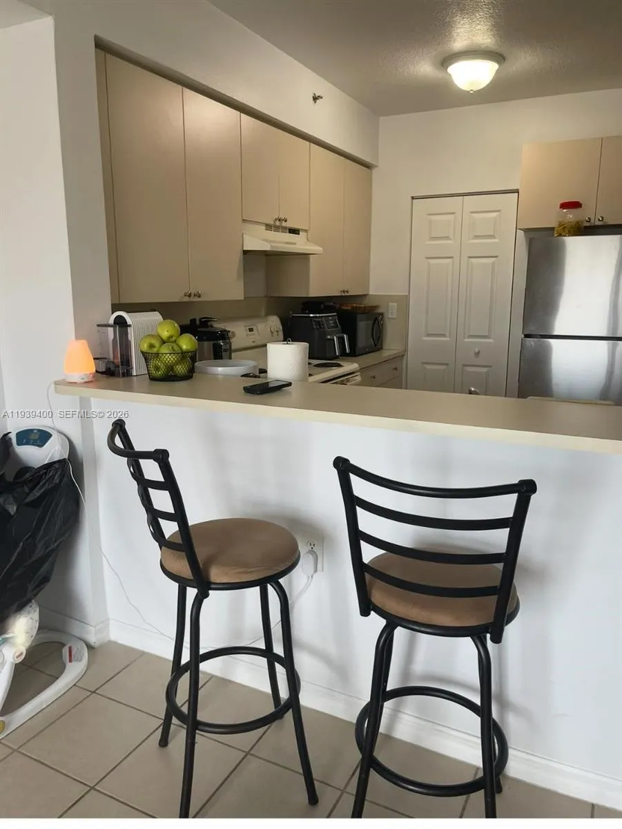 Vendido 11060 SW 196th Street 601, Cutler Bay, FL 33157, Cutler Bay, FL 33157