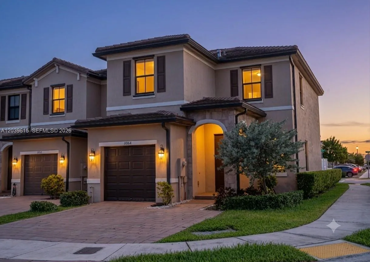 Foto de propiedad en 11064 W 33rd Way, Hialeah, FL 33018 Hialeah con MLS# 