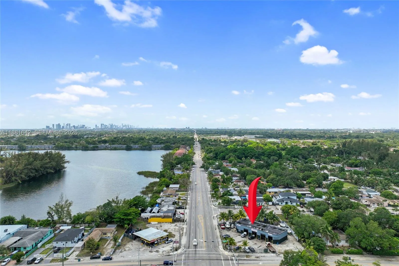 En Venta 11070 NW 17th Avenue, Miami, FL 33167, Miami, FL 33167