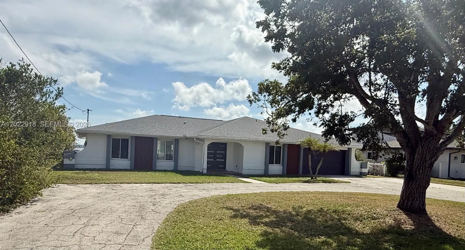 En Venta 111 E North Shore Avenue, FL 33917, FL 33917