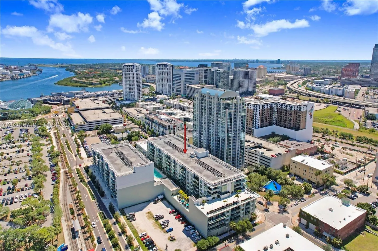 Foto de propiedad en 111 N 12 Street 1620, Tampa, FL 33602 Tampa con MLS# 