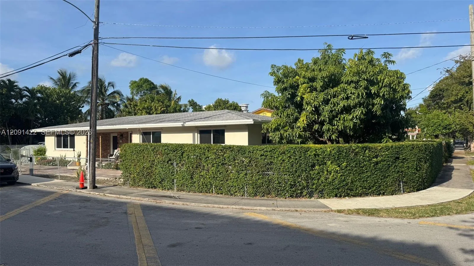 En Venta 111 SW 24th Avenue, Miami, FL 33135, Miami, FL 33135