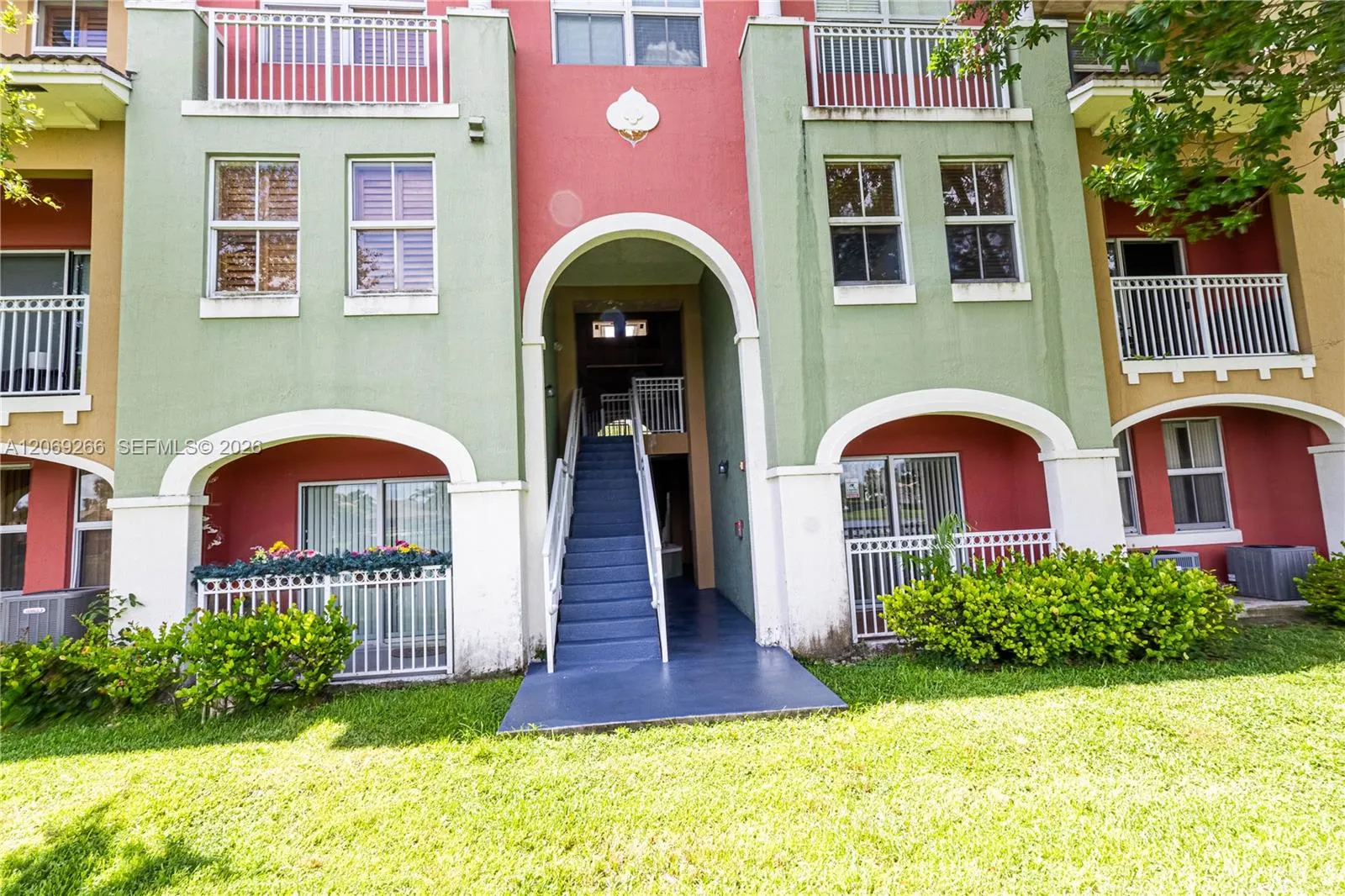 Foto de propiedad en 11103 NW 83rd Street 207, Doral, FL 33178 Doral con MLS# 