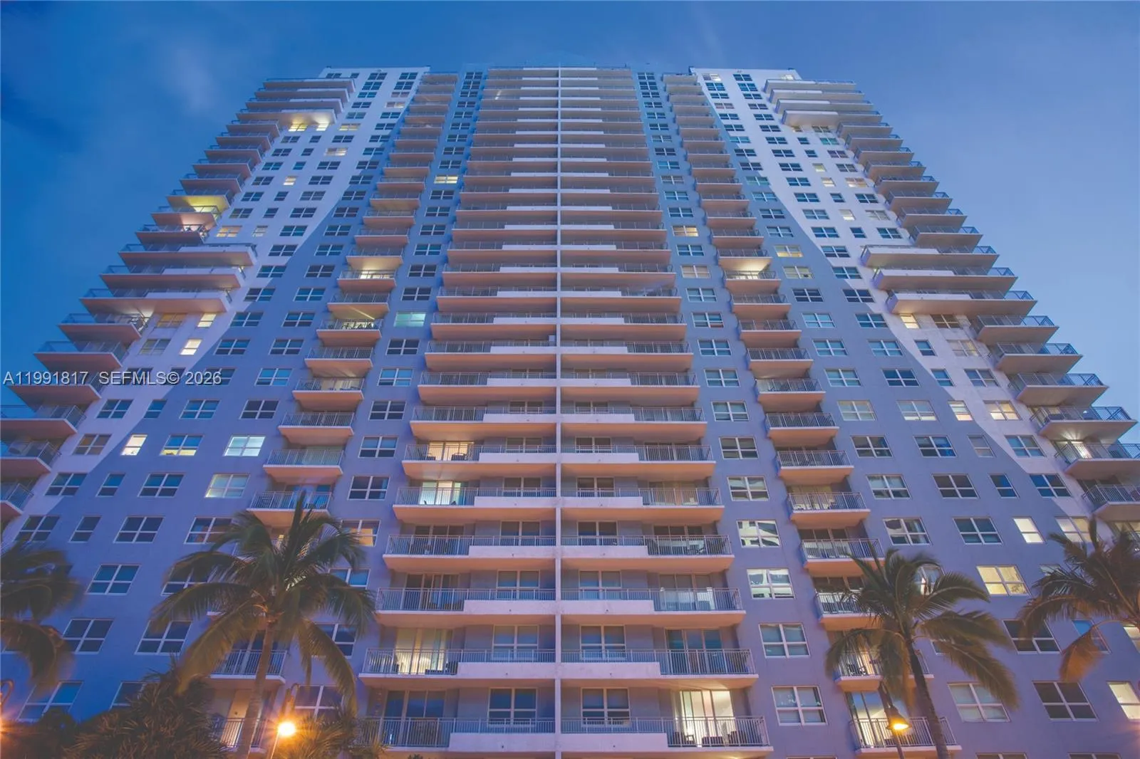 Foto de propiedad en 1111 Brickell Bay Drive 3108, Miami, FL 33131 Miami con MLS# 