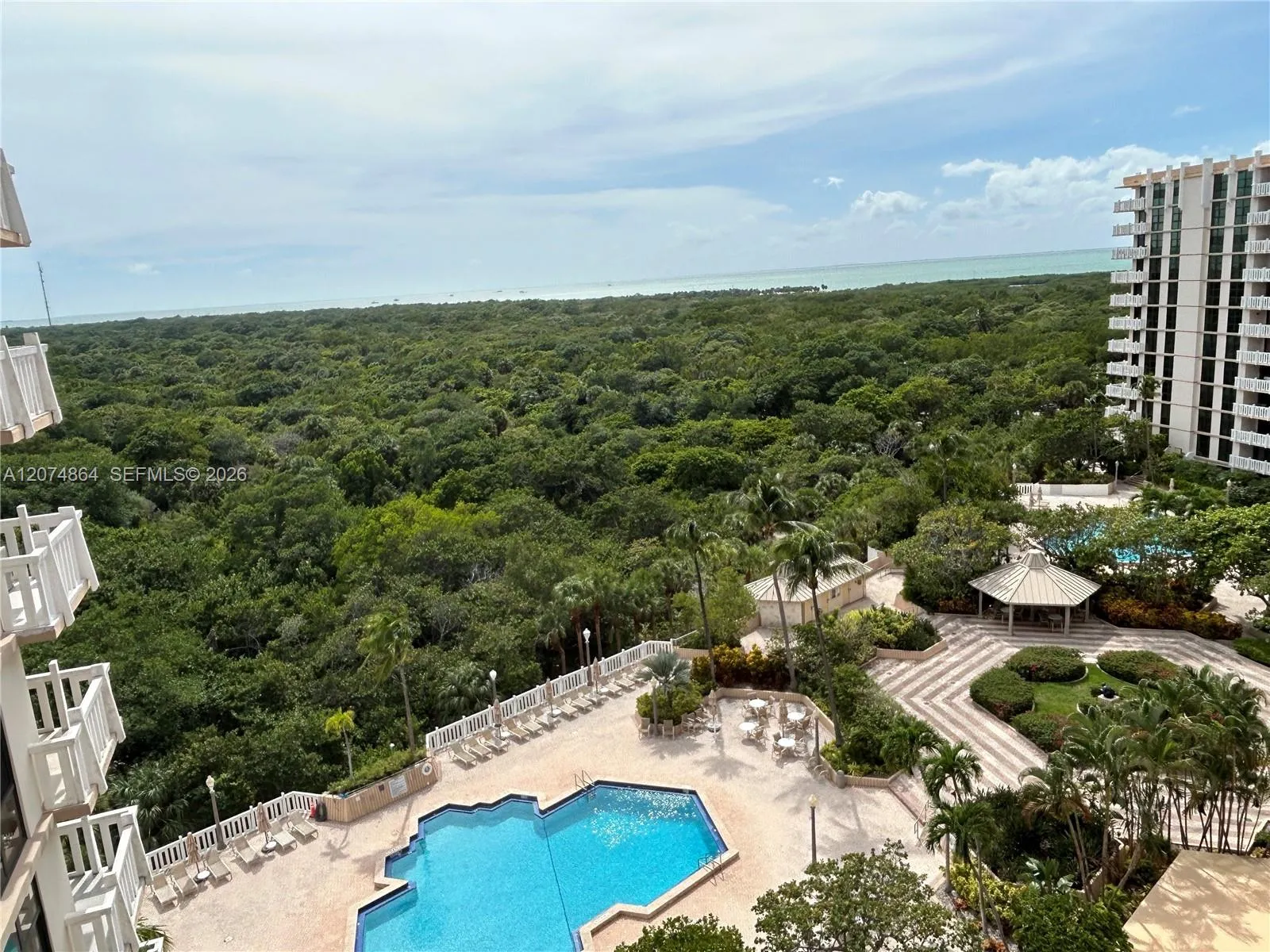 Foto de propiedad en 1111 Crandon Boulevard B1003, Key Biscayne, FL 33149 Key Biscayne con MLS# 