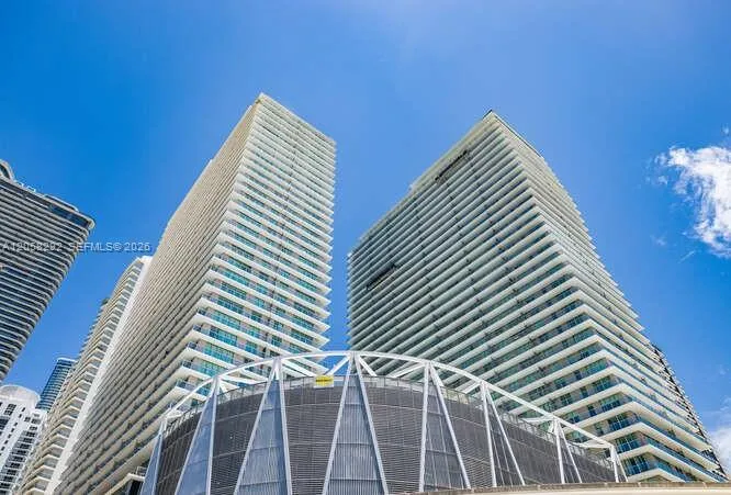 Foto de propiedad en 1111 SW 1st Avenue 2723N, Miami, FL 33130 Miami con MLS#