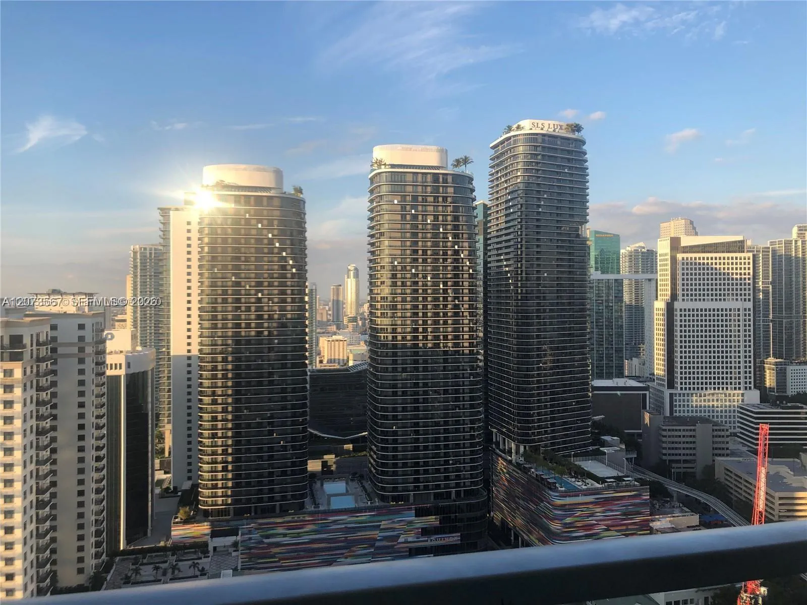 Foto de propiedad en 1111 SW 1st UPH4021-, Miami, FL 33130 Miami con MLS#