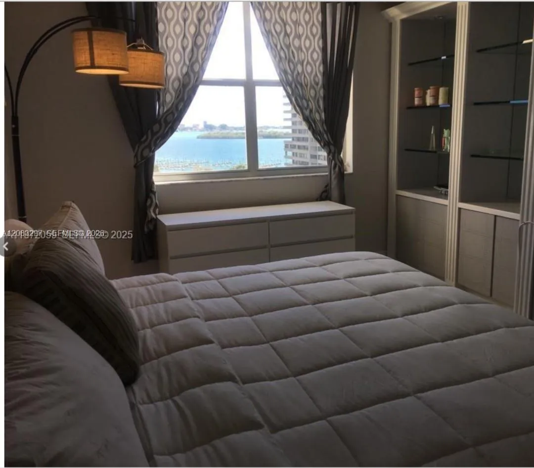 En Renta 11111 Biscayne Boulevard 4D, Miami, FL 33181, Miami, FL 33181