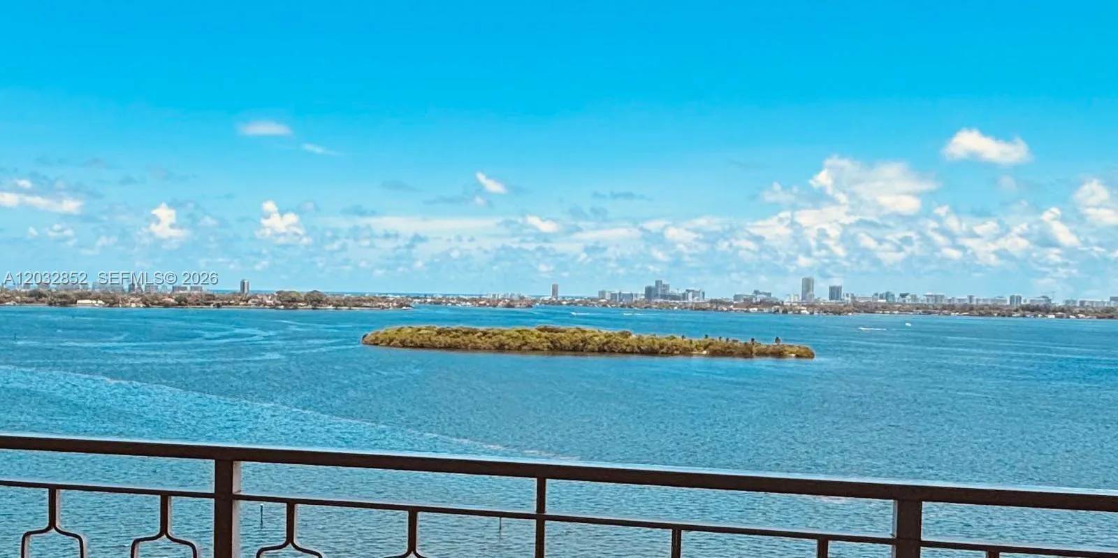 Foto de propiedad en 11111 NE Biscayne Boulevard 16A, Miami, FL 33181 Miami con MLS#