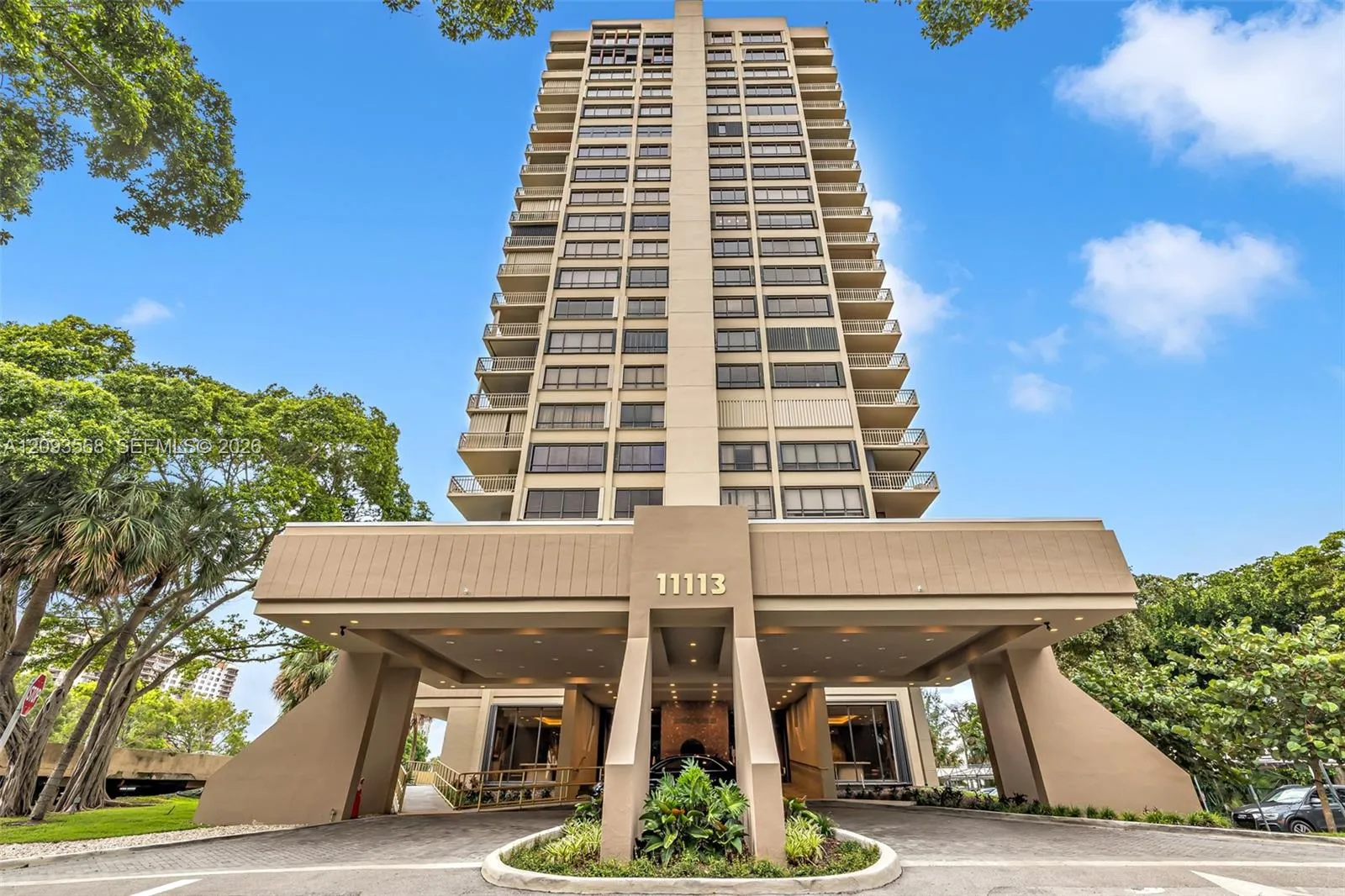 En Venta 11113 Biscayne Boulevard 1258, Miami, FL 33181, Miami, FL 33181