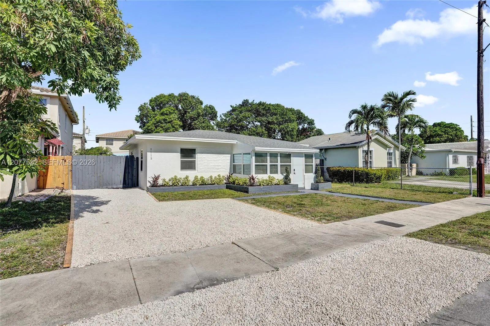 Foto de propiedad en 1115 NW 1st Avenue, Fort Lauderdale, FL 33311 Fort Lauderdale con MLS# 