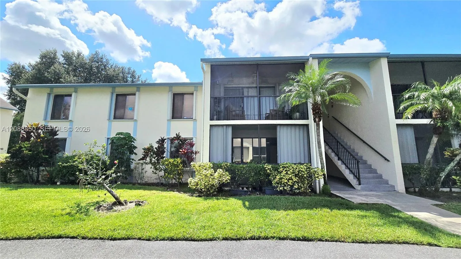 En Venta 1117 Green Pine Boulevard G1, West Palm Beach, FL 33409, West Palm Beach, FL 33409