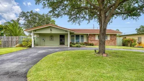En Renta 112 NE 10th Avenue 0, Pompano Beach, FL 33060, Pompano Beach, FL 33060