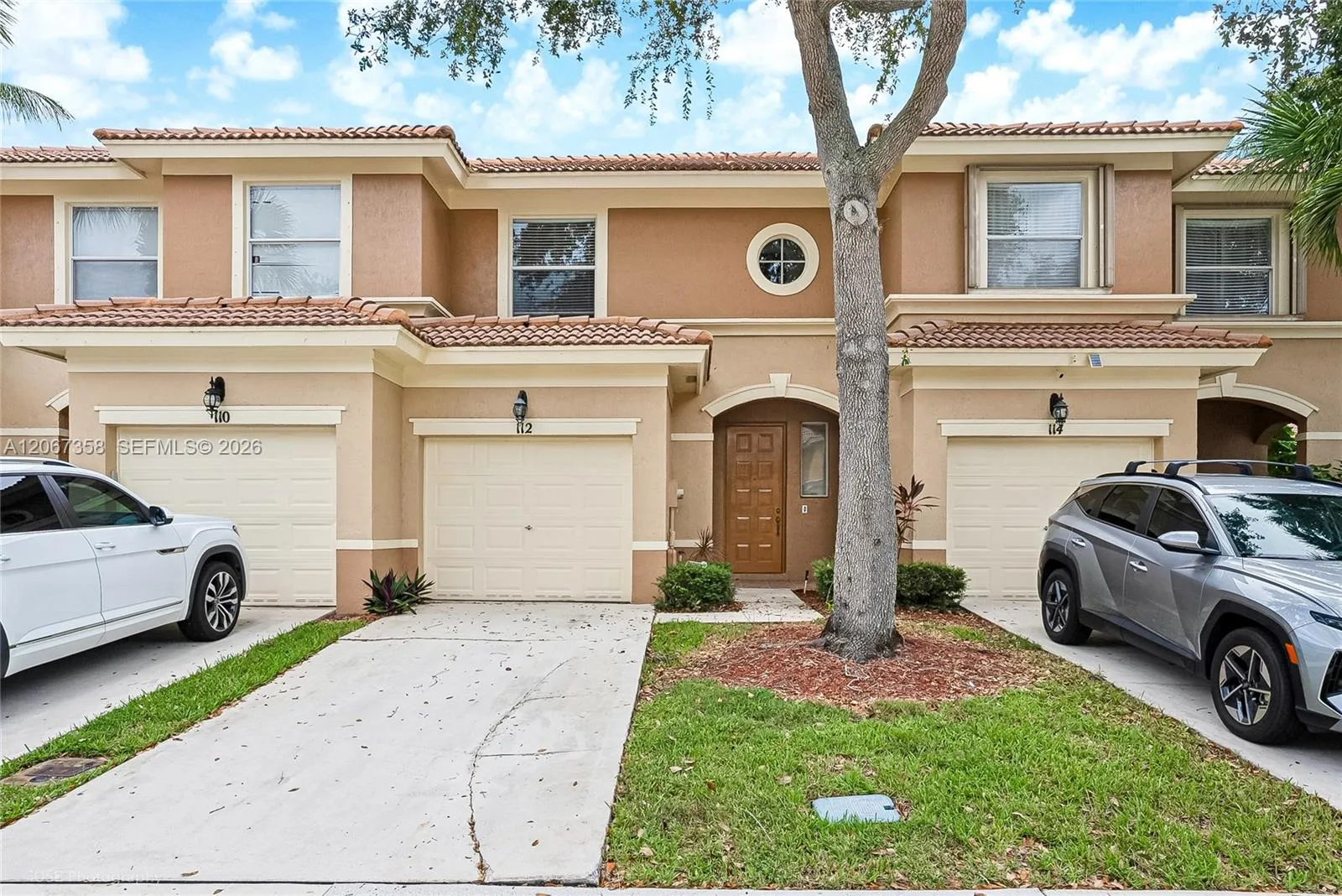 Foto de propiedad en 112 Wakulla Springs Way, Royal Palm Beach, FL 33411 Royal Palm Beach con MLS# 