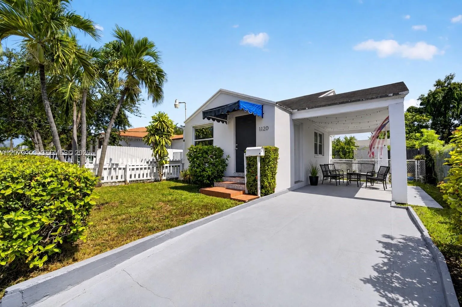 Foto de propiedad en 1120 SW 12th Street, Miami, FL 33129 Miami con MLS# 