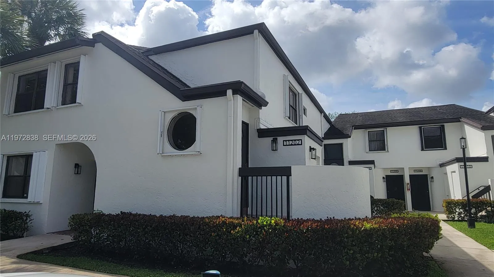 Foto de propiedad en 11202 Taft Street 11202, Pembroke Pines, FL 33026 Pembroke Pines con MLS# 