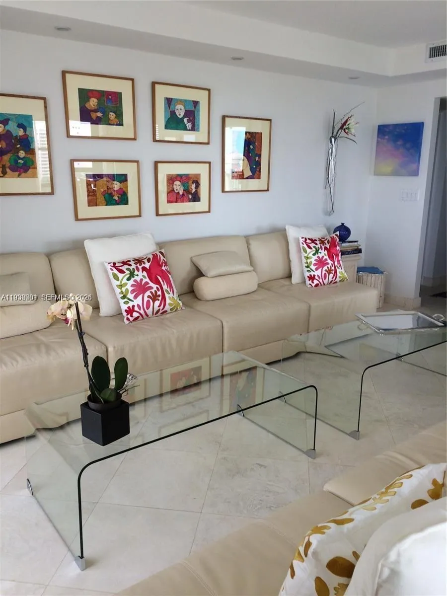 Foto de propiedad en 1121 Crandon Boulevard F1107, Key Biscayne, FL 33149 Key Biscayne con MLS#