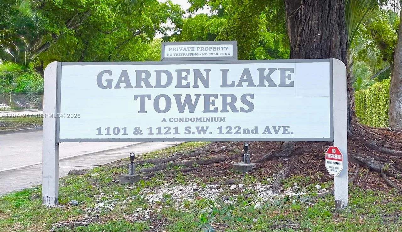 Foto de propiedad en 1121 SW 122nd Avenue 107-2, Miami, FL 33184 Miami con MLS# 