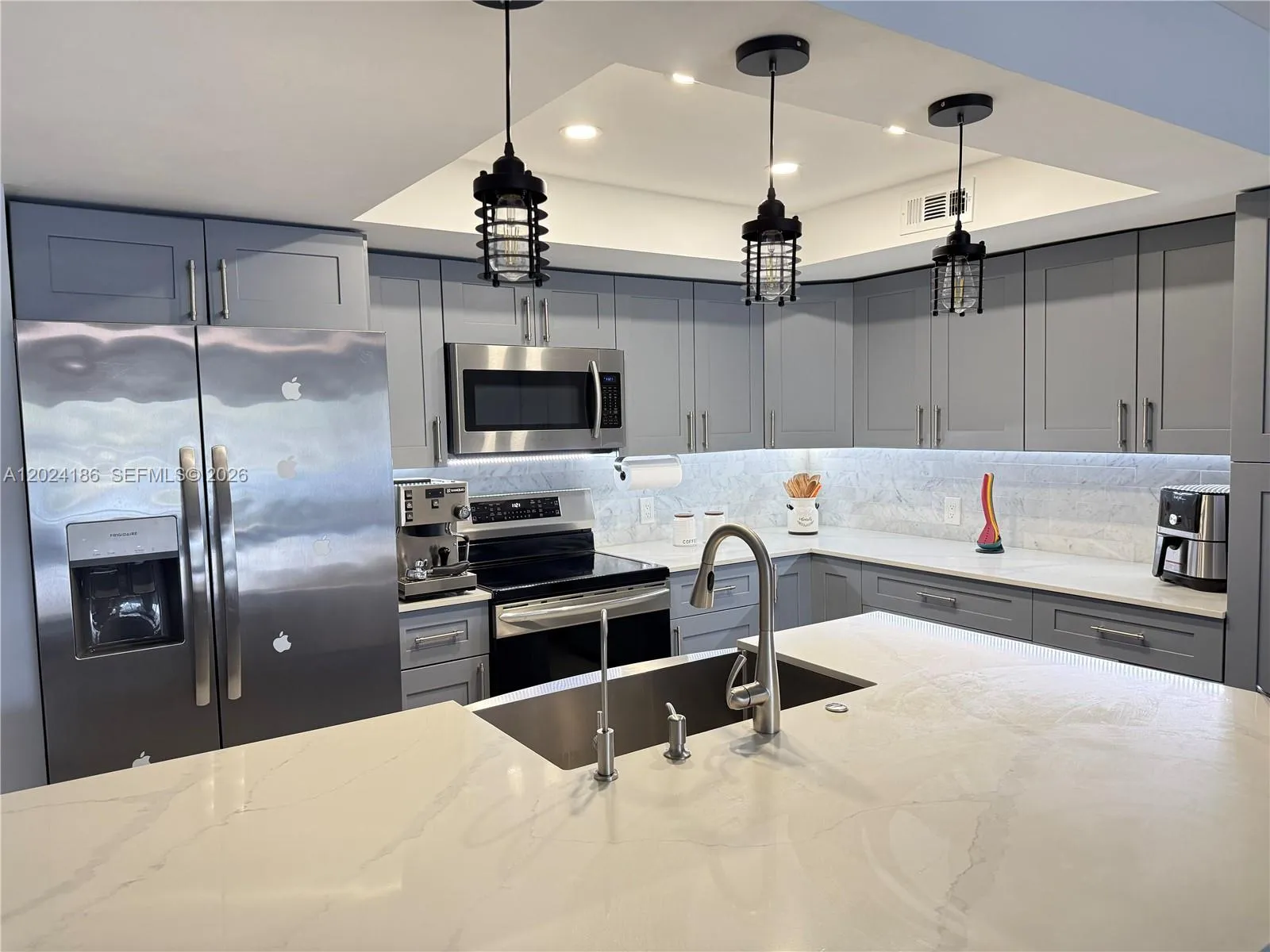 En Renta 11228 NW 14th Court 11228, Pembroke Pines, FL 33026, Pembroke Pines, FL 33026