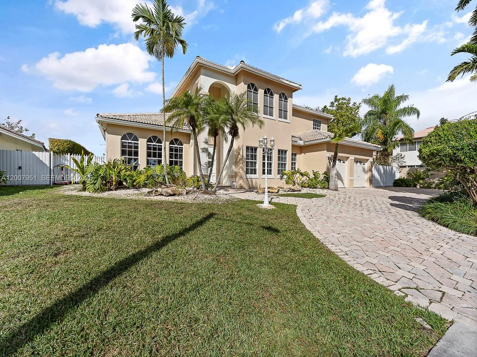 En Venta 11230 SW 156th Avenue, Miami, FL 33196, Miami, FL 33196