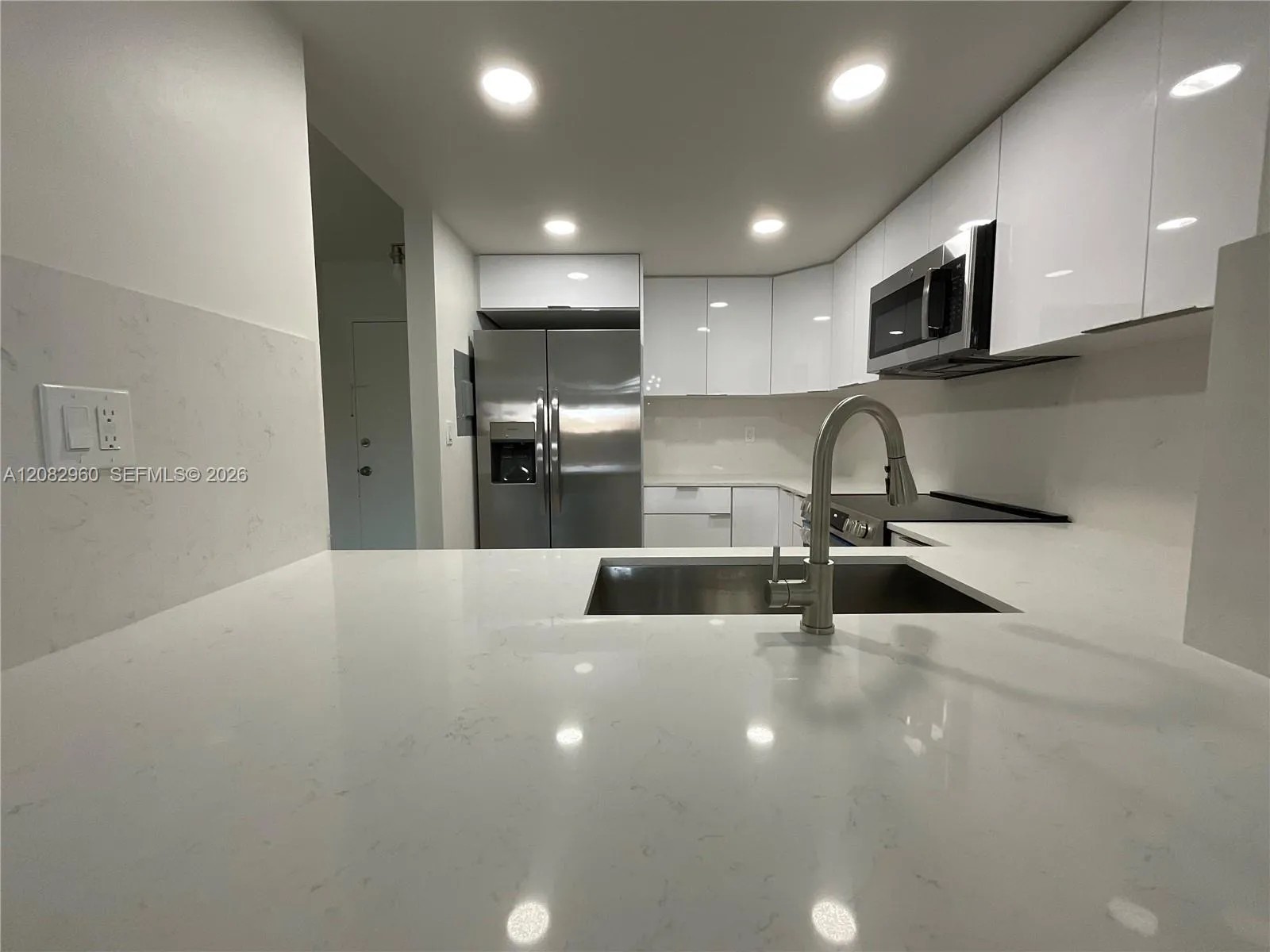 Foto de propiedad en 11235 SW 88th Street 107E, Miami, FL 33176 Miami con MLS# 