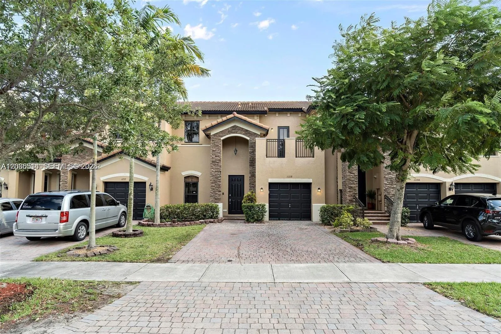 Foto de propiedad en 11238 SW 238th Street, Homestead, FL 33032 Homestead con MLS# 