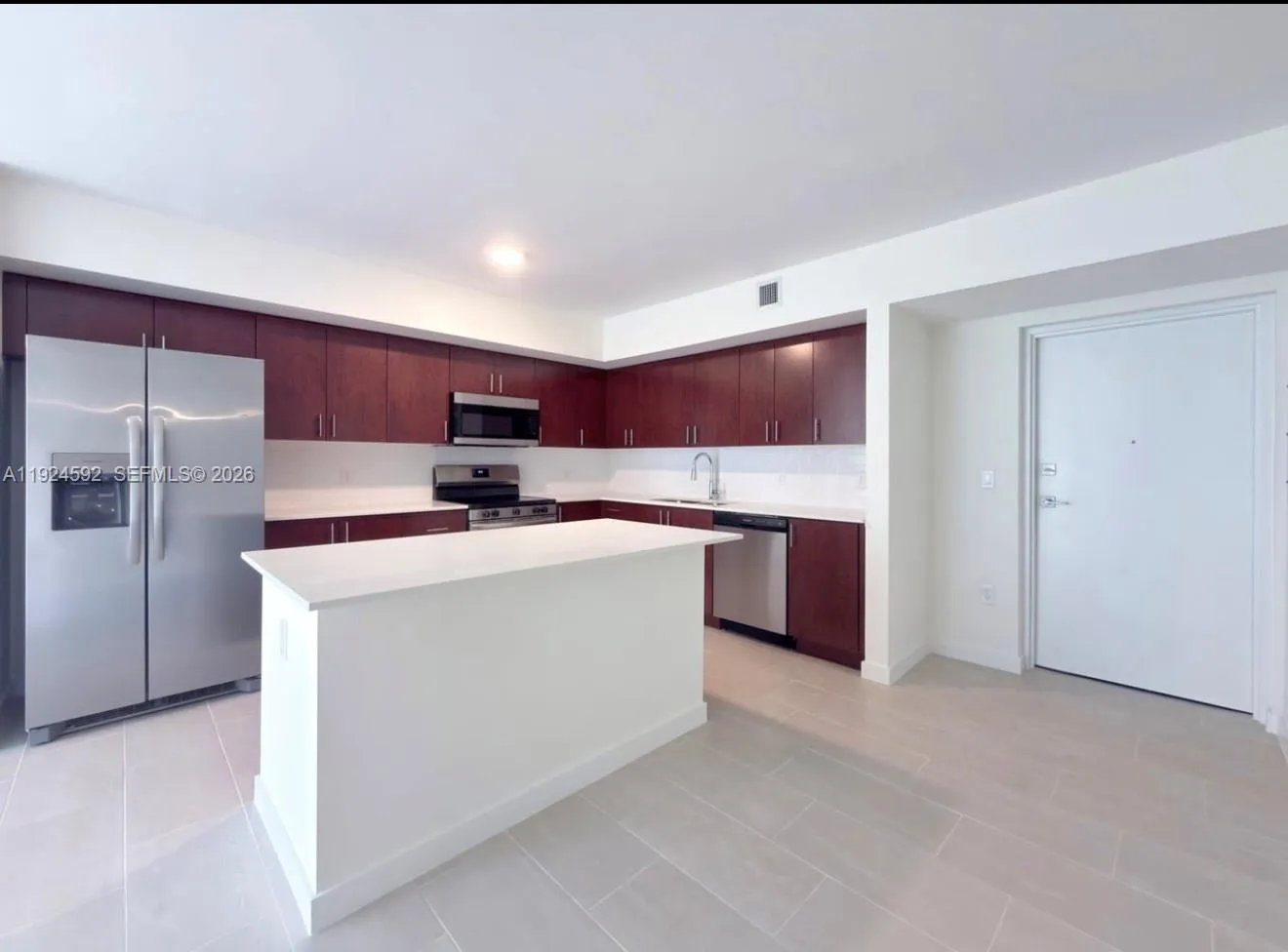 En Renta 11239 NW 4th Terrace 610, Sweetwater, FL 33172, Sweetwater, FL 33172