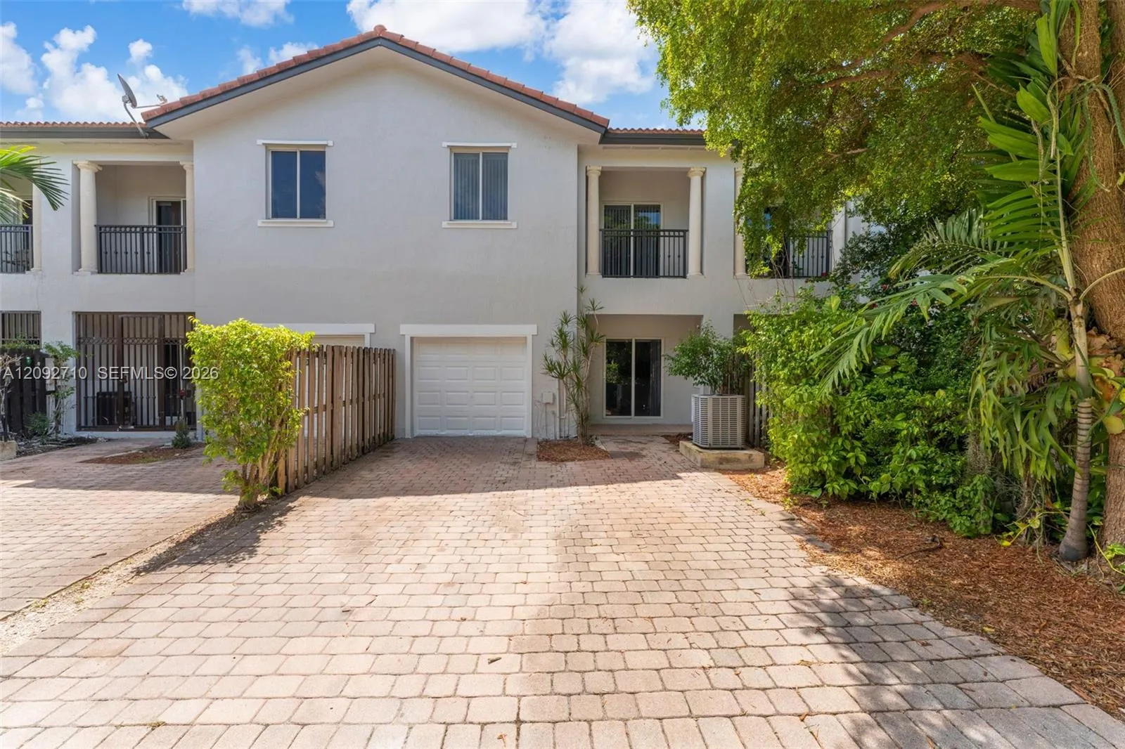 En Renta 11245 SW 231st Lane, Miami, FL 33170, Miami, FL 33170