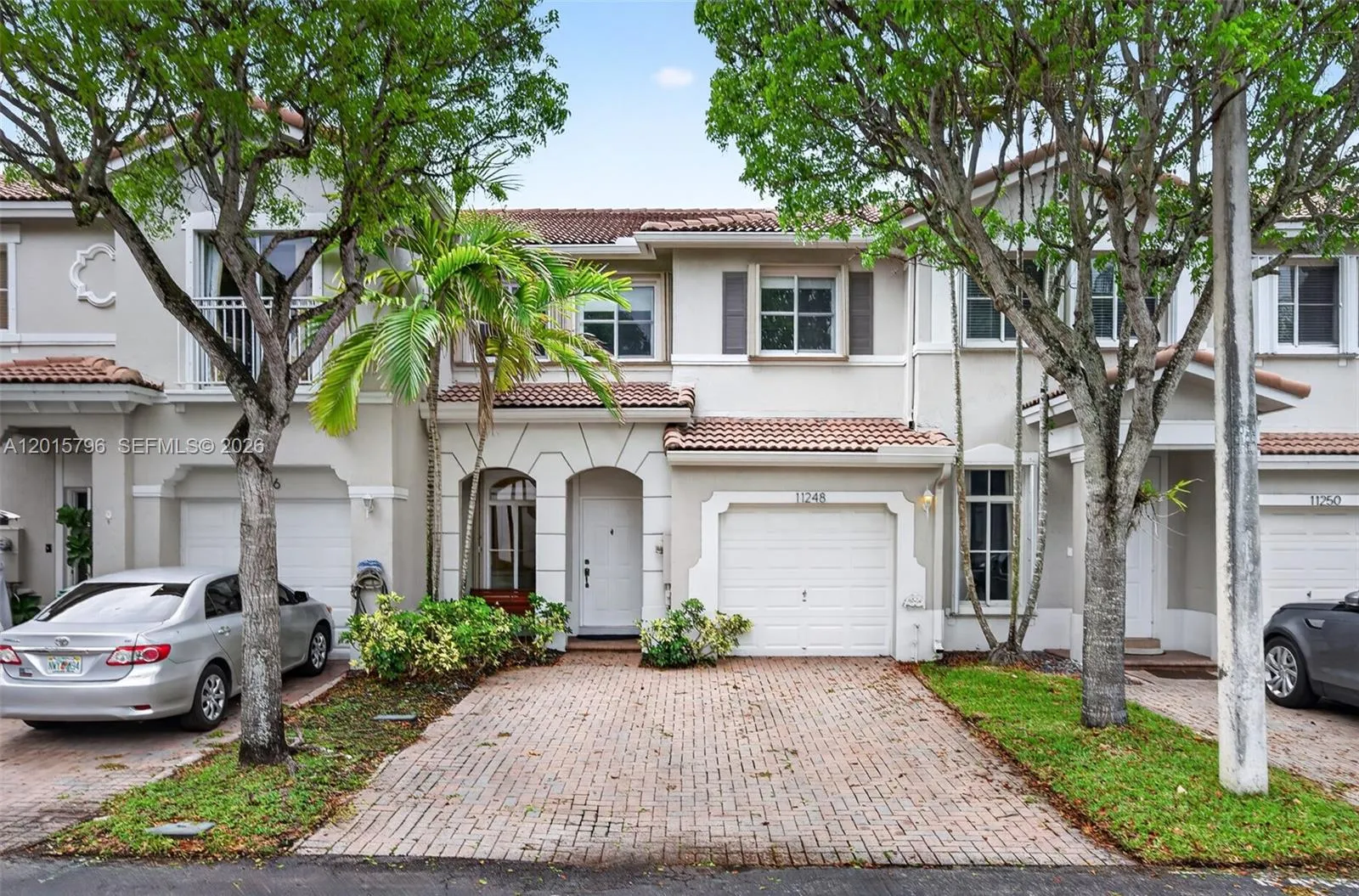 Foto de propiedad en 11248 NW 56th Street, Doral, FL 33178 Doral con MLS# 