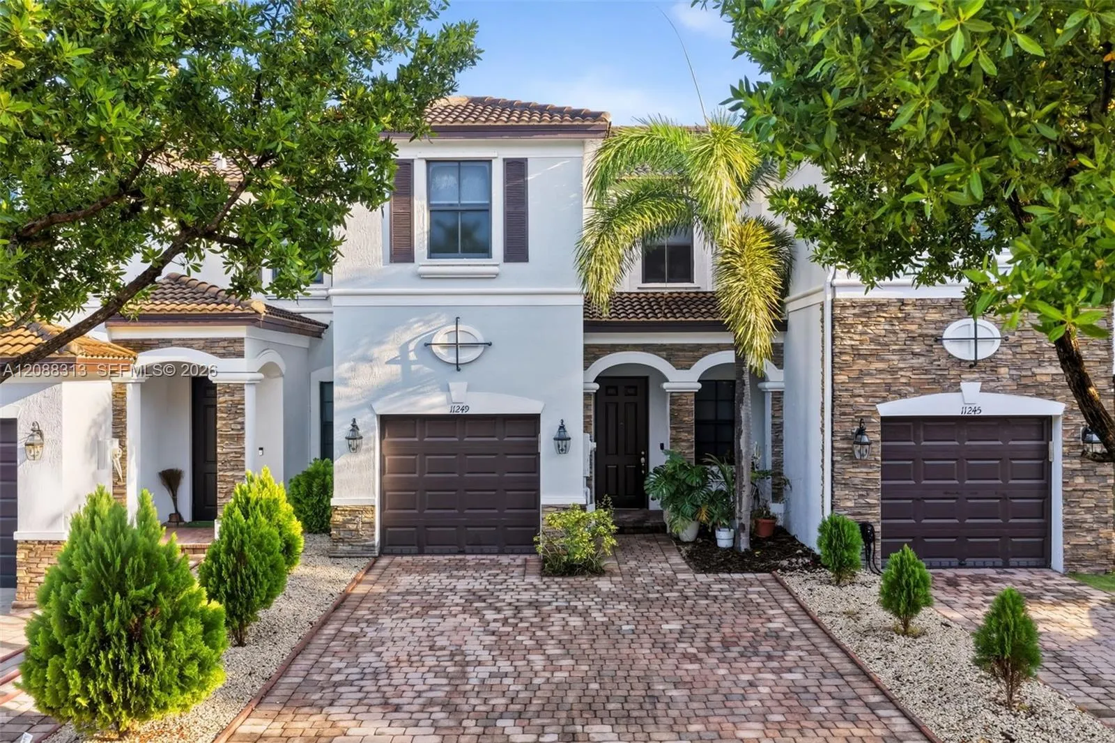 En Venta 11249 NW 88th Terrace, Doral, FL 33178, Doral, FL 33178