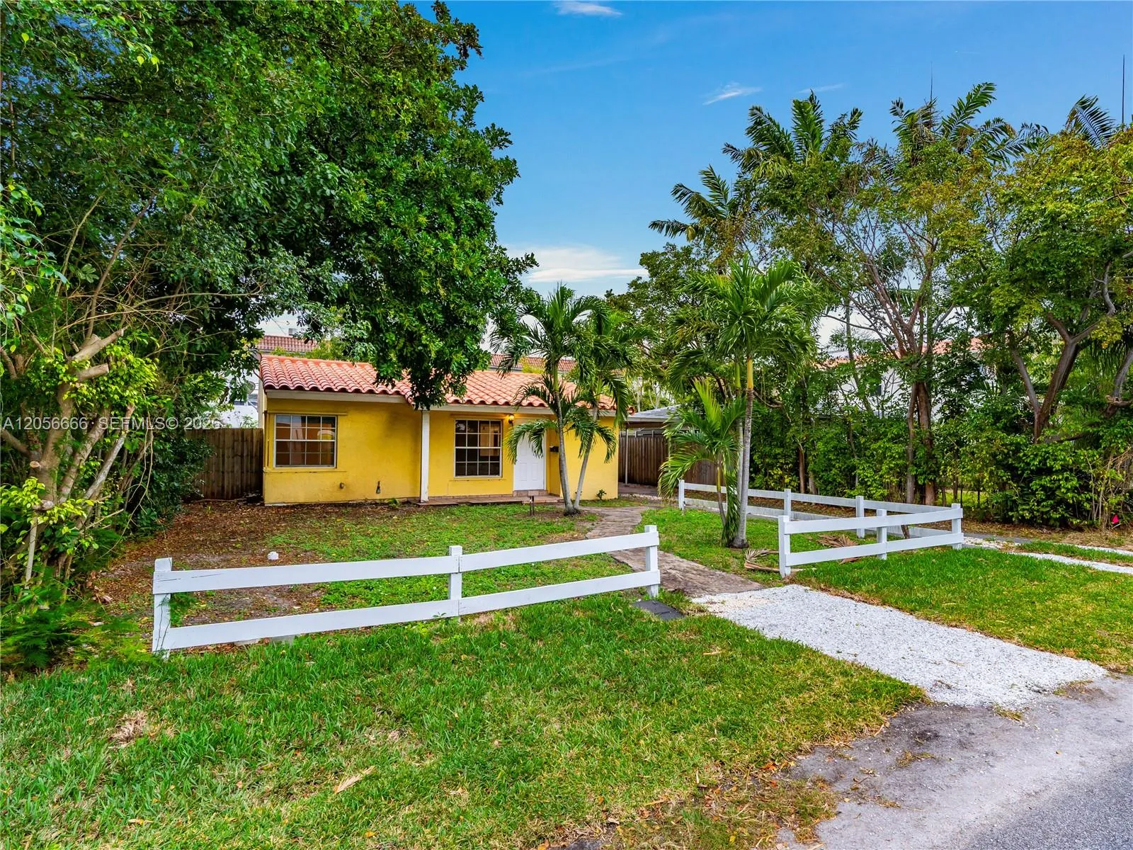En Renta 1125 NE 10th Avenue, Fort Lauderdale, FL 33304, Fort Lauderdale, FL 33304