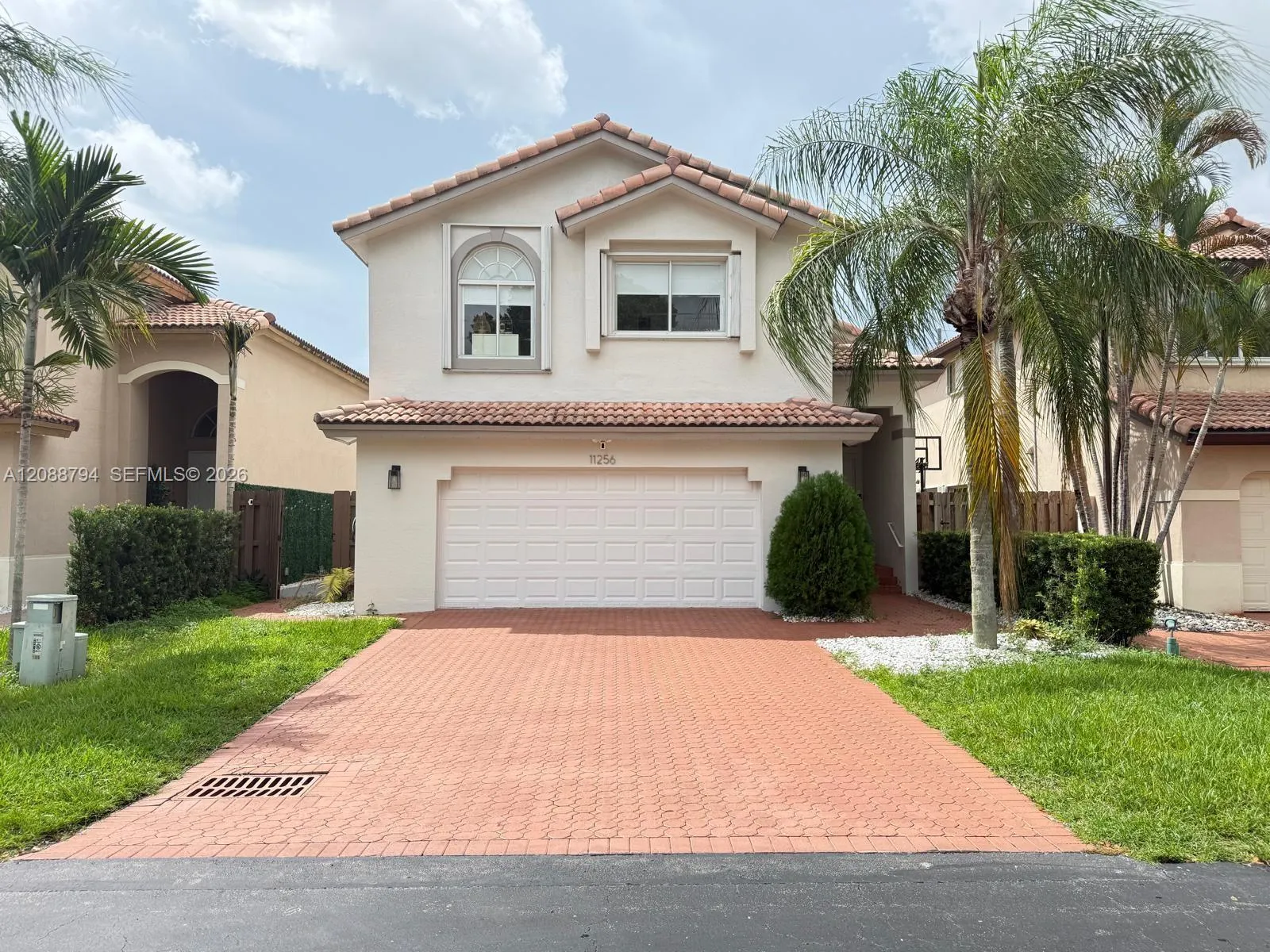En Renta 11256 NW 51st Terrace, Doral, FL 33178, Doral, FL 33178