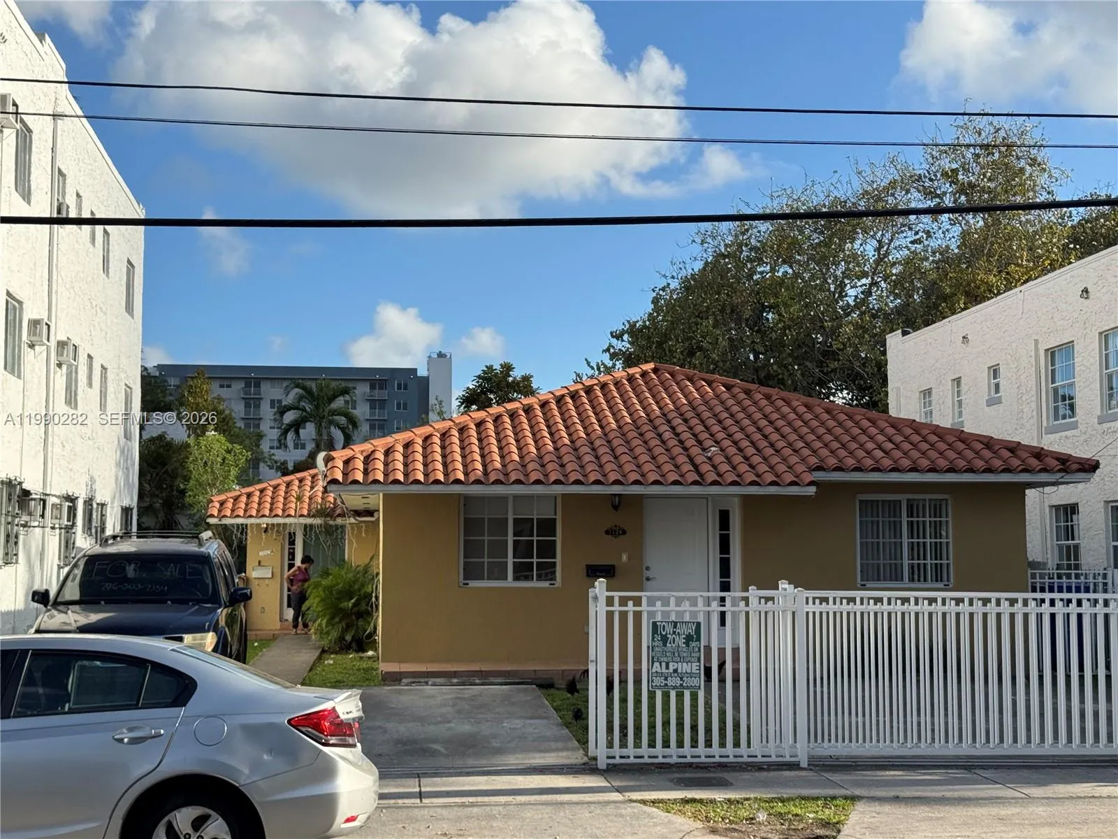 En Venta 1126 NW 3rd Street, Miami, FL 33128, Miami, FL 33128