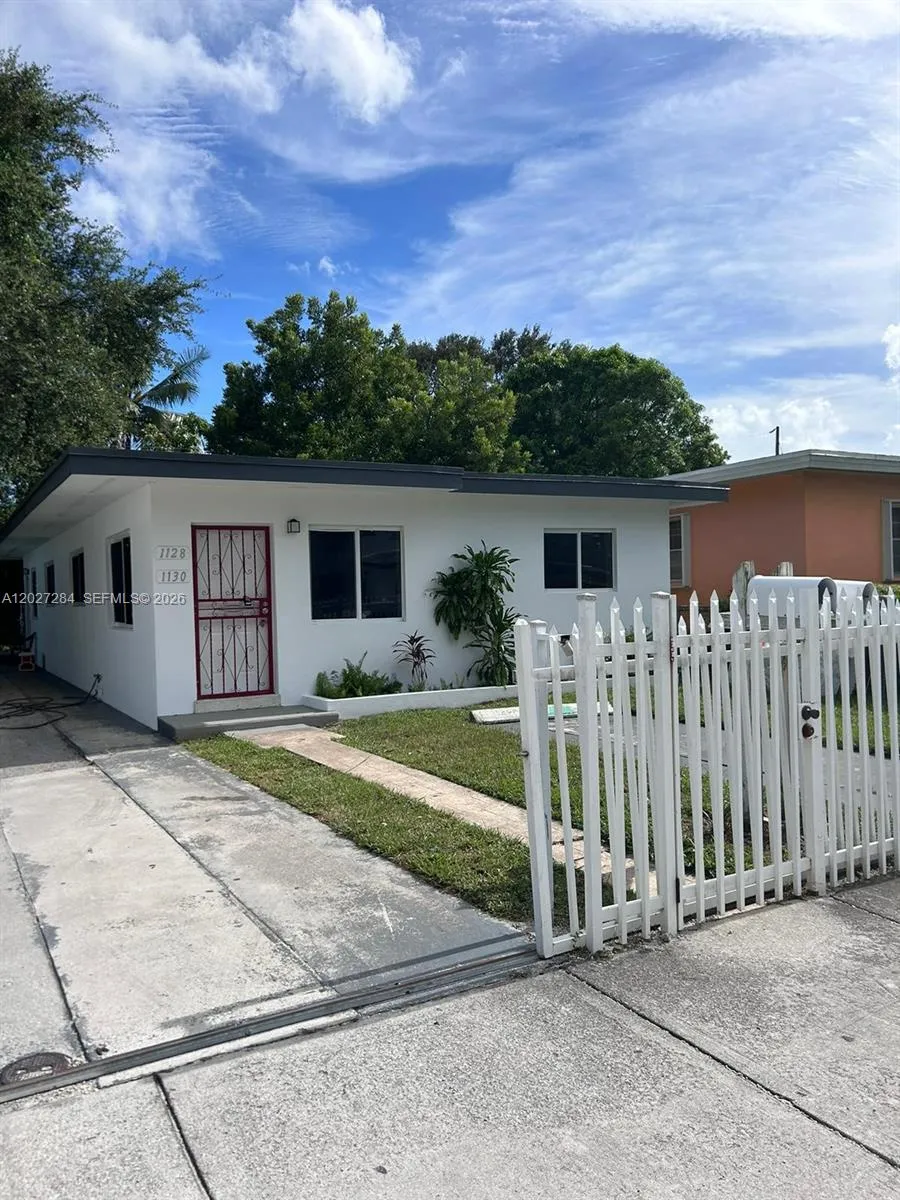 En Renta 1130 NW 76th Street 1130, Miami, FL 33150, Miami, FL 33150
