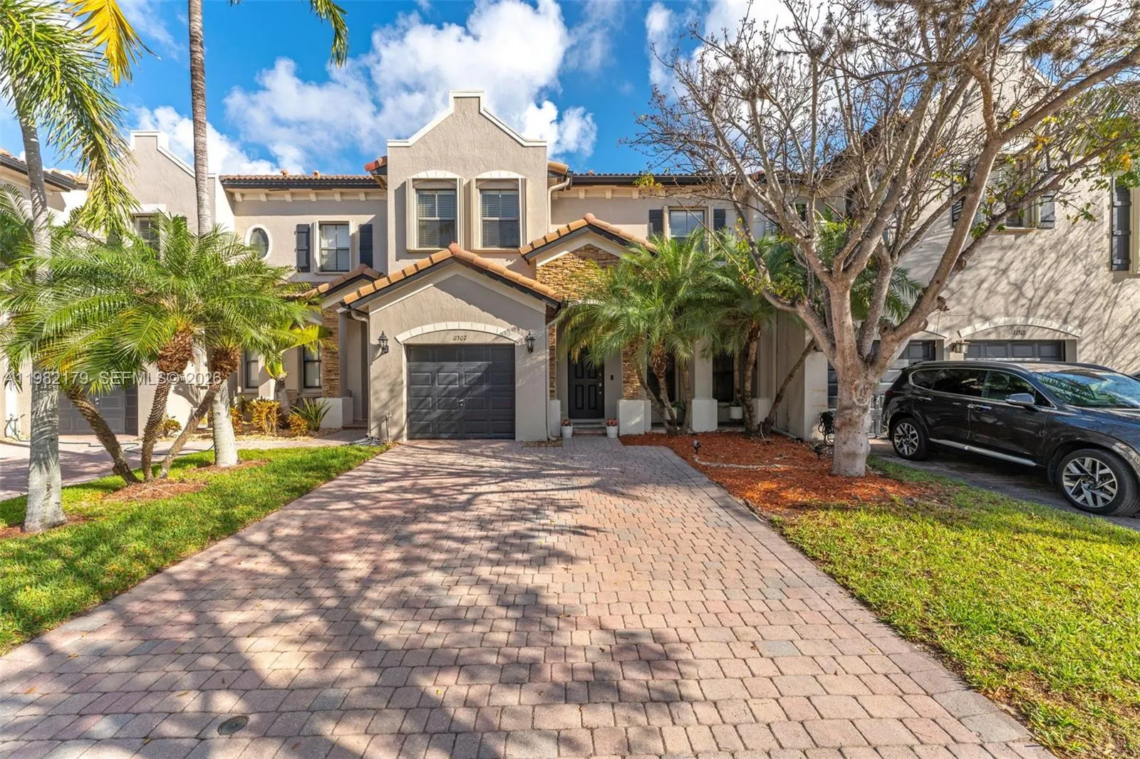 Foto de propiedad en 11307 SW 238th Street, Homestead, FL 33032 Homestead con MLS# 
