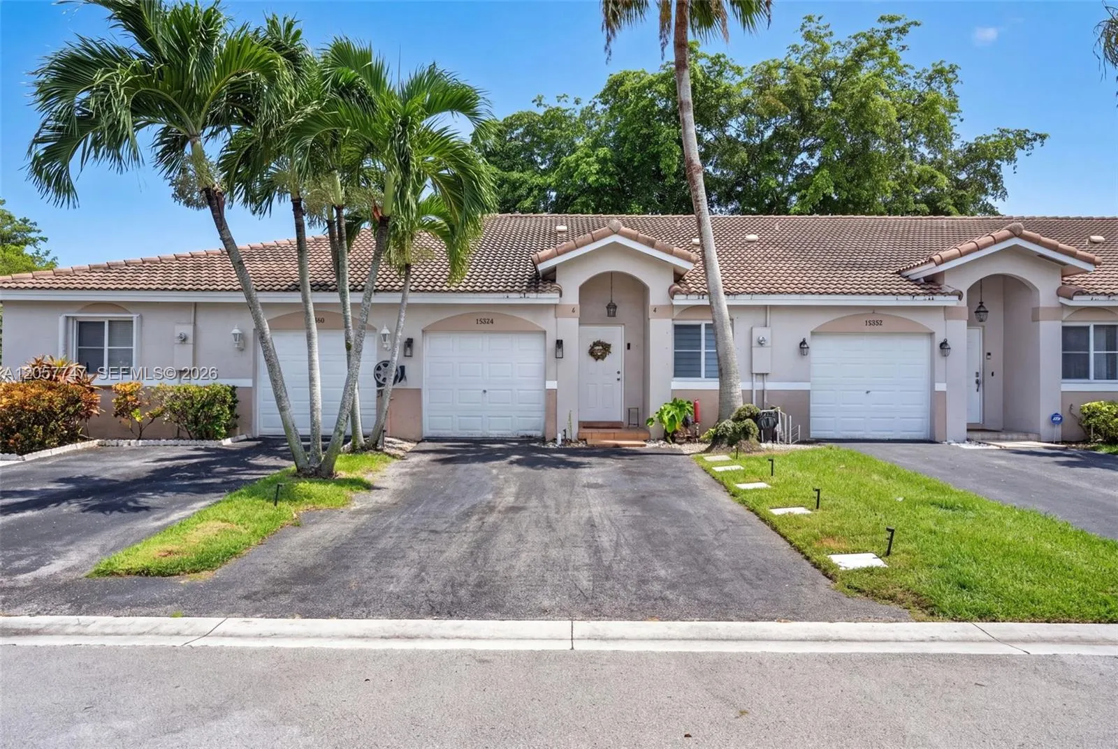Foto de propiedad en 11324 SW 17th Court, Miramar, FL 33025 Miramar con MLS# 