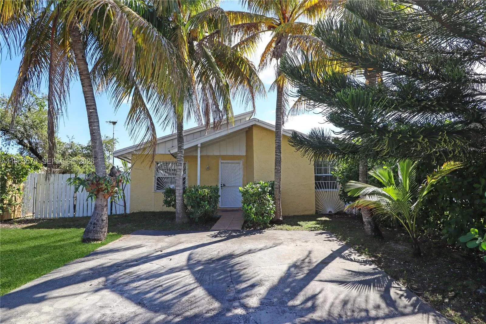 Vendido 11324 SW 187th Terrace, Miami, FL 33157, Miami, FL 33157