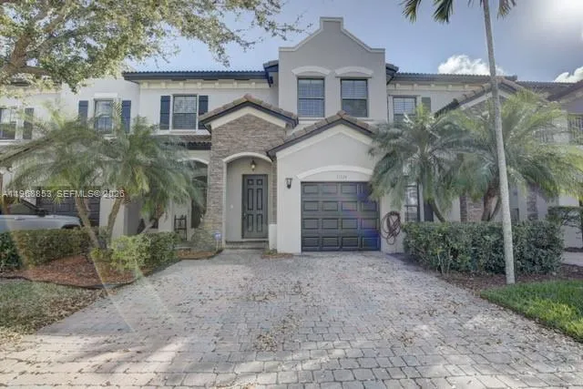 Foto de propiedad en 11324 SW 236th Lane, Homestead, FL 33032 Homestead con MLS# 