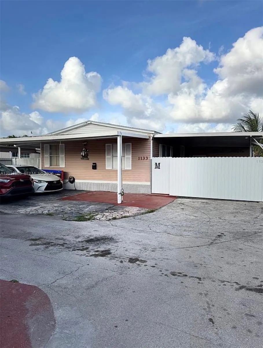 En Venta 1133 SW 130th Avenue, Miami, FL 33184, Miami, FL 33184