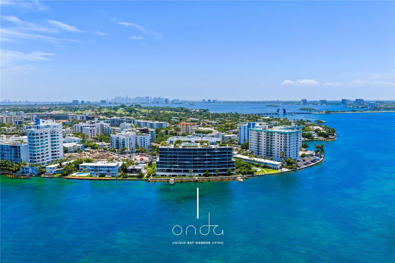 Foto de propiedad en 1135 103rd Street PH2, Bay Harbor Islands, FL 33154 Bay Harbor Islands con MLS# 