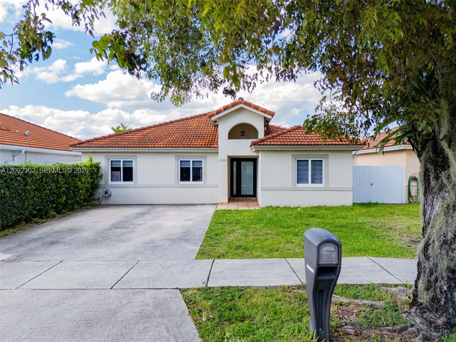 En Venta 11389 SW 185th Terrace, Miami, FL 33157, Miami, FL 33157