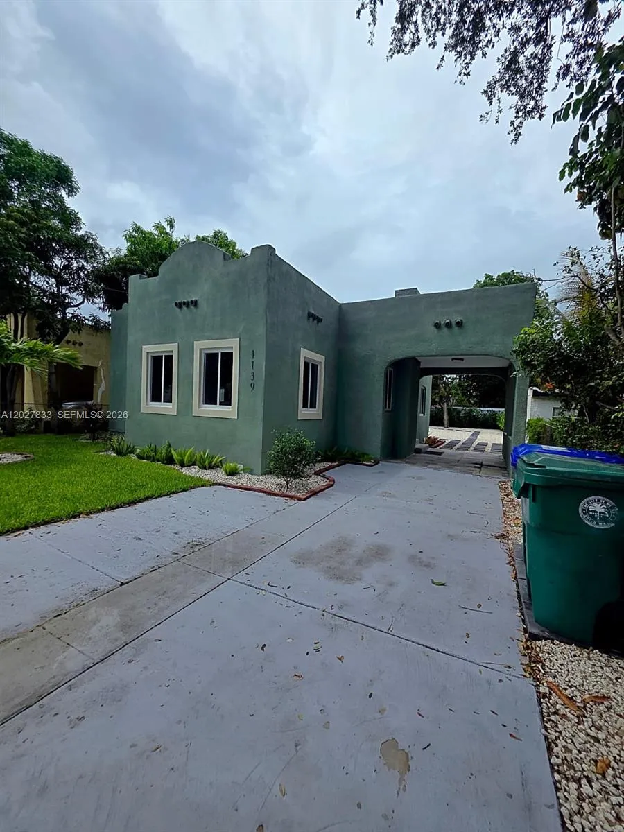 Vendido 1139 NW 37th Street, Miami, FL 33127, Miami, FL 33127