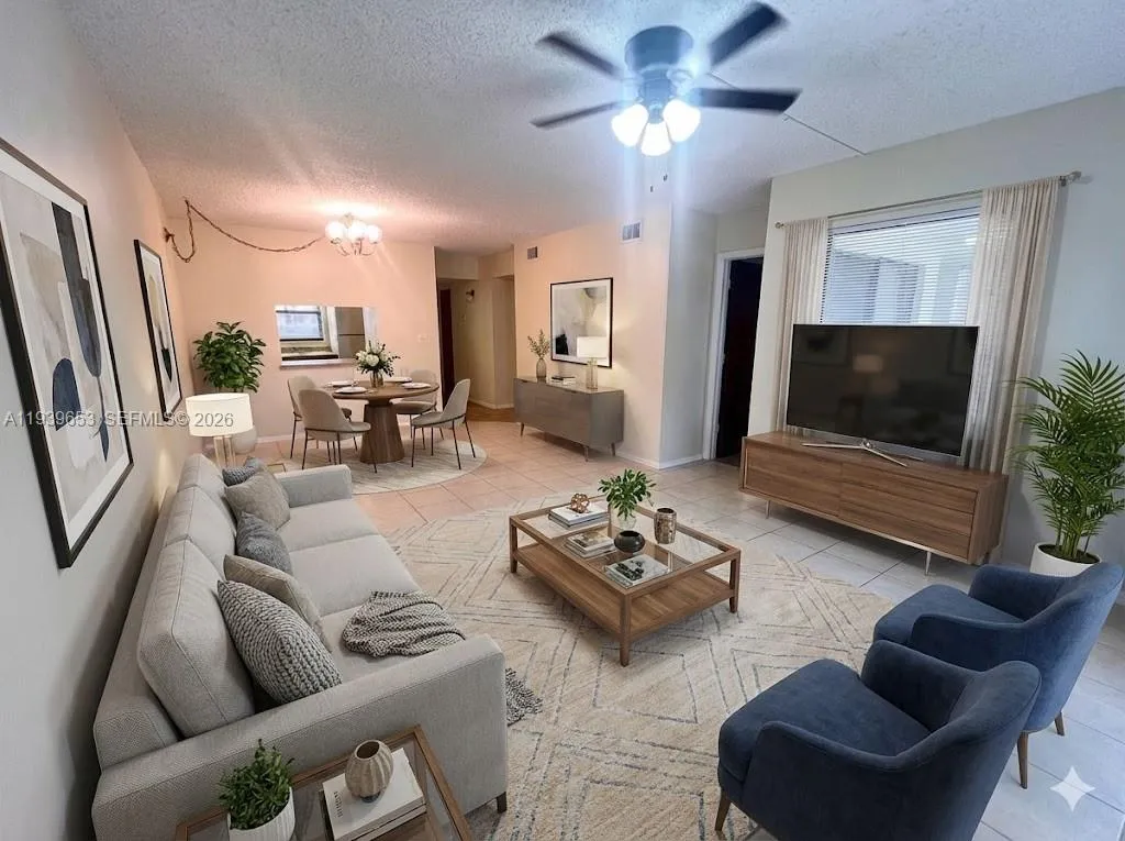 Foto de propiedad en 11441 NW 39th Court 117-3, Coral Springs, FL 33065 Coral Springs con MLS# 