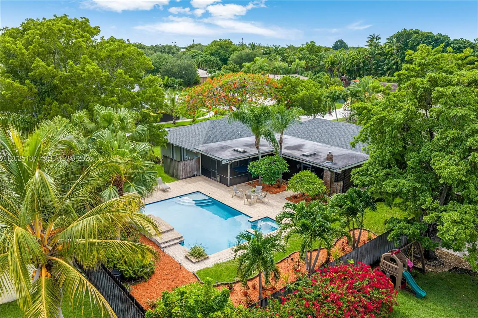 Vendido 11480 SW 96th Terrace, Miami, FL 33176, Miami, FL 33176