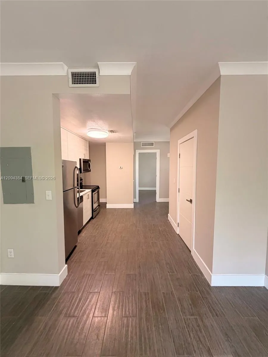 En Renta 115 Menores Avenue 8, Coral Gables, FL 33134, Coral Gables, FL 33134