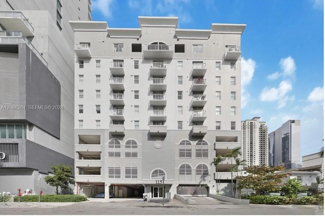 En Renta 115 SW 11th Street 704, Miami, FL 33130, Miami, FL 33130