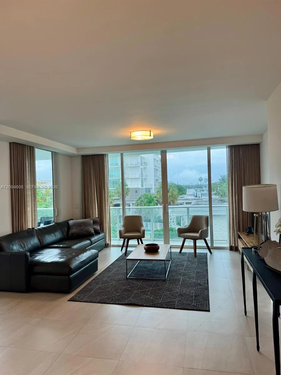 En Venta 1150 102nd Street 406, Bay Harbor Islands, FL 33154, Bay Harbor Islands, FL 33154